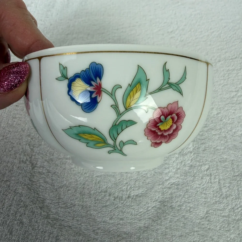 Heinrich W-Germany Floral Porcelain Lidded Sugar Bowl Trinket Dish Gold Gilt